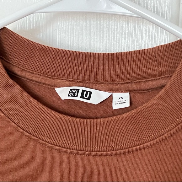 NWOT UNIQLO U Crew Neck Long-Sleeve Brown T-Shirt With Pocket Men’s Size… - Picture 4 of 4